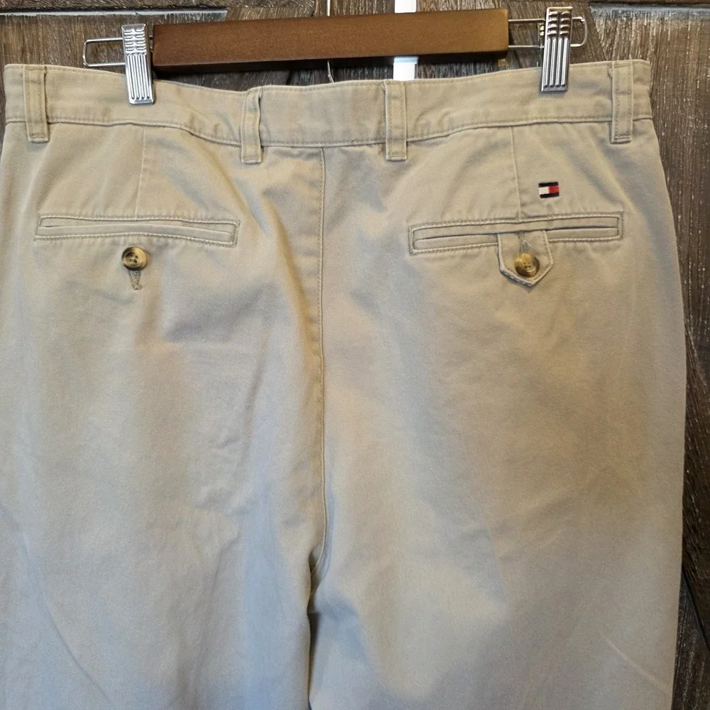Tommy Hilfiger Pants Men's Size 36‎ x 32 Beige Pleated Straight Cuffed Vintage